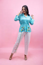 White strip paints with colored pocket shirts